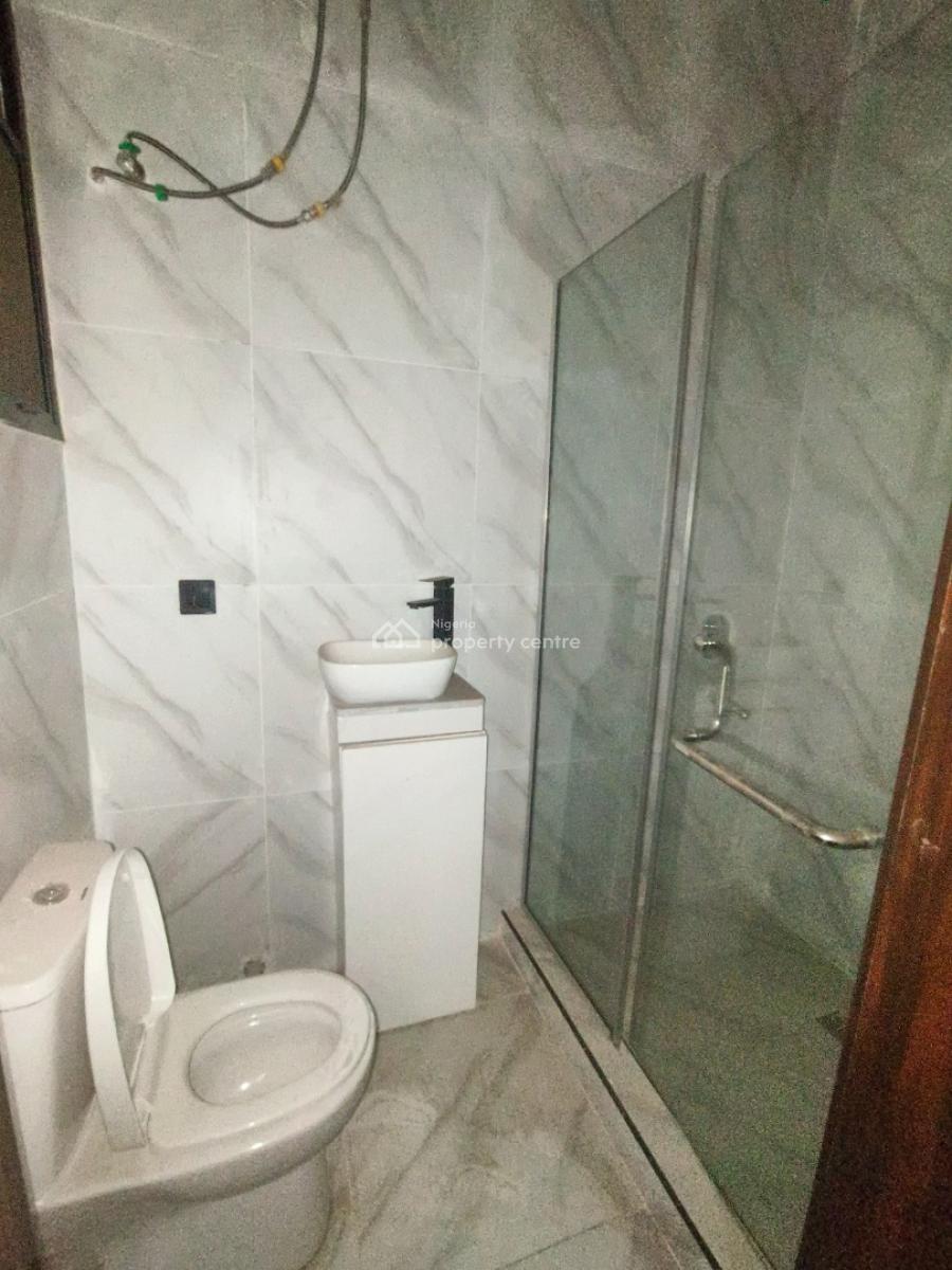 Fully Furnished Pay and Move in 2 Bedrooms Apartment, Ologolo, Lekki, Lagos, Flat / Apartment for Sale