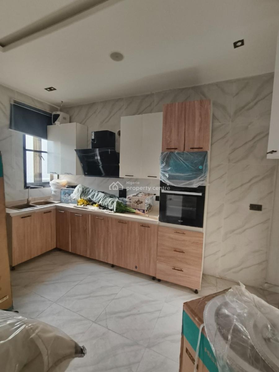 Fully Furnished Pay and Move in 2 Bedrooms Apartment, Ologolo, Lekki, Lagos, Flat / Apartment for Sale