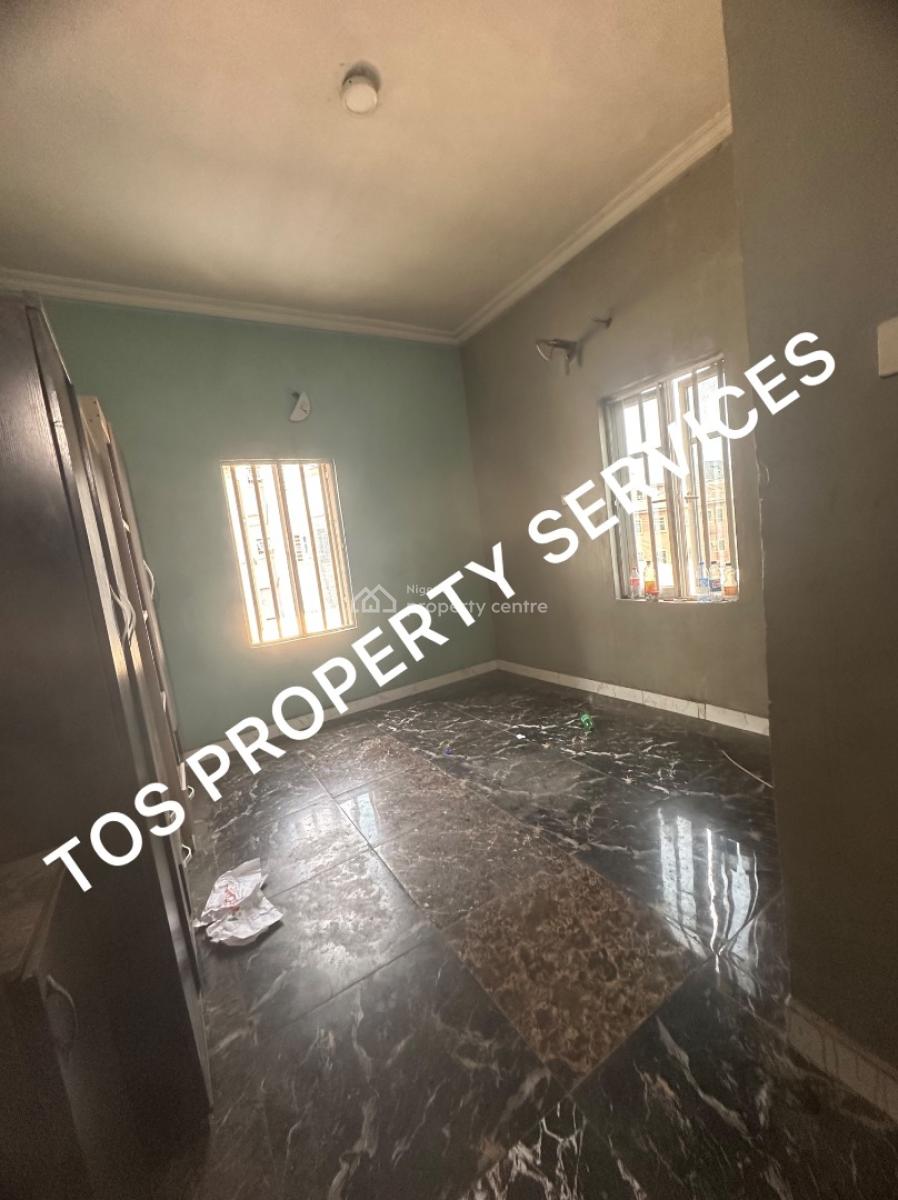 Nice 2 Bedroom All Rooms Ensuite Flat ( Up), Borno Way, Yaba, Lagos, Flat / Apartment for Rent