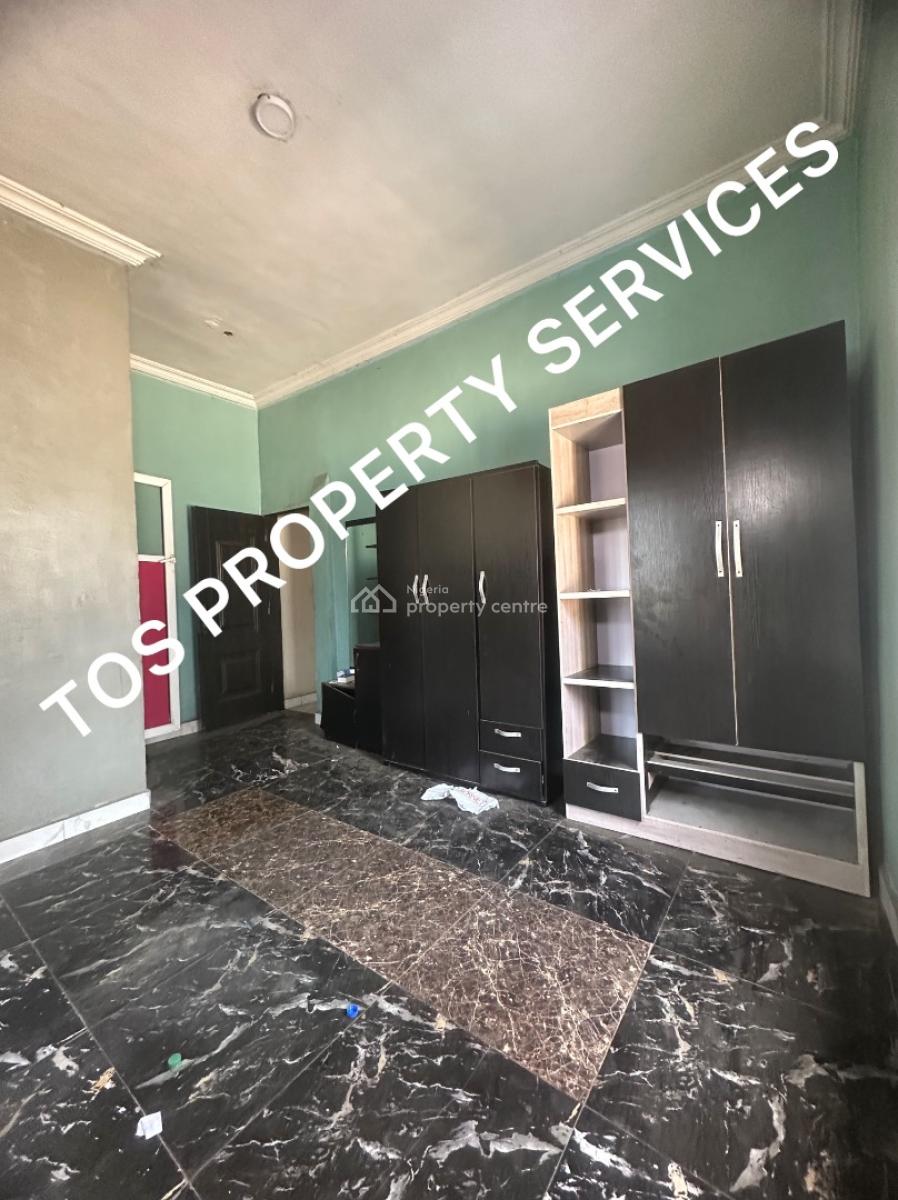 Nice 2 Bedroom All Rooms Ensuite Flat ( Up), Borno Way, Yaba, Lagos, Flat / Apartment for Rent