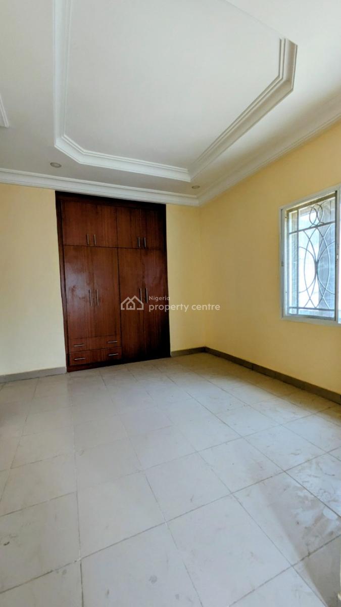 Clean 5bedroom Detached Duplex with 2 Self-contain Bq, By Manreng Estate , Kafe, Life Camp, Abuja, Detached Duplex for Sale