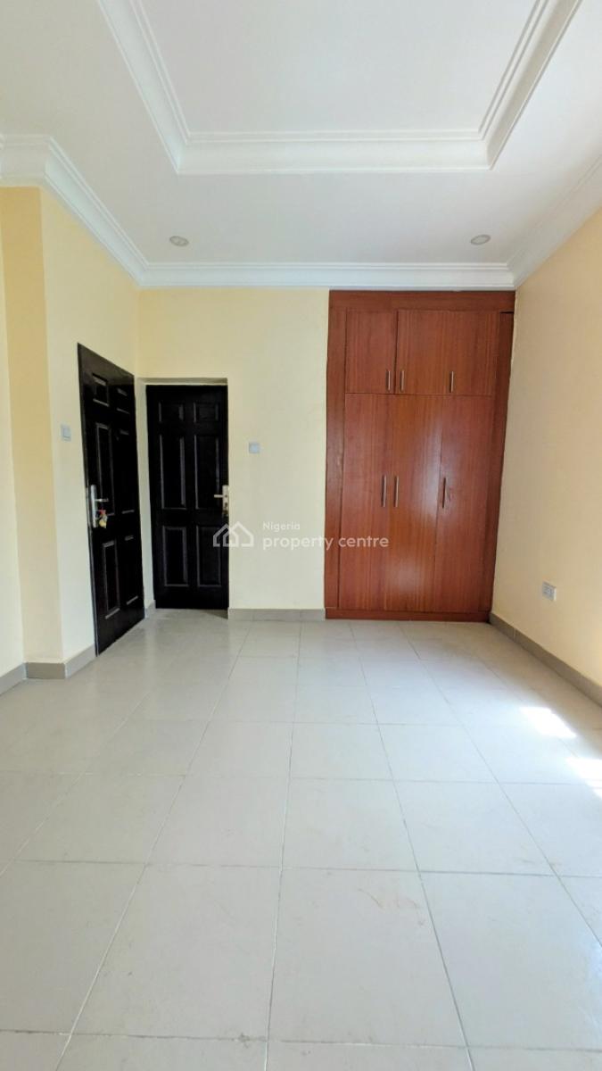 Clean 5bedroom Detached Duplex with 2 Self-contain Bq, By Manreng Estate , Kafe, Life Camp, Abuja, Detached Duplex for Sale