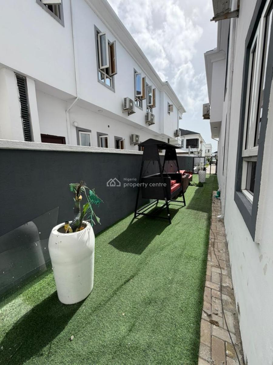 Spaciously Fully Furnished 4 Bedroom, Orchid, Lekki, Lagos, Detached Duplex for Sale
