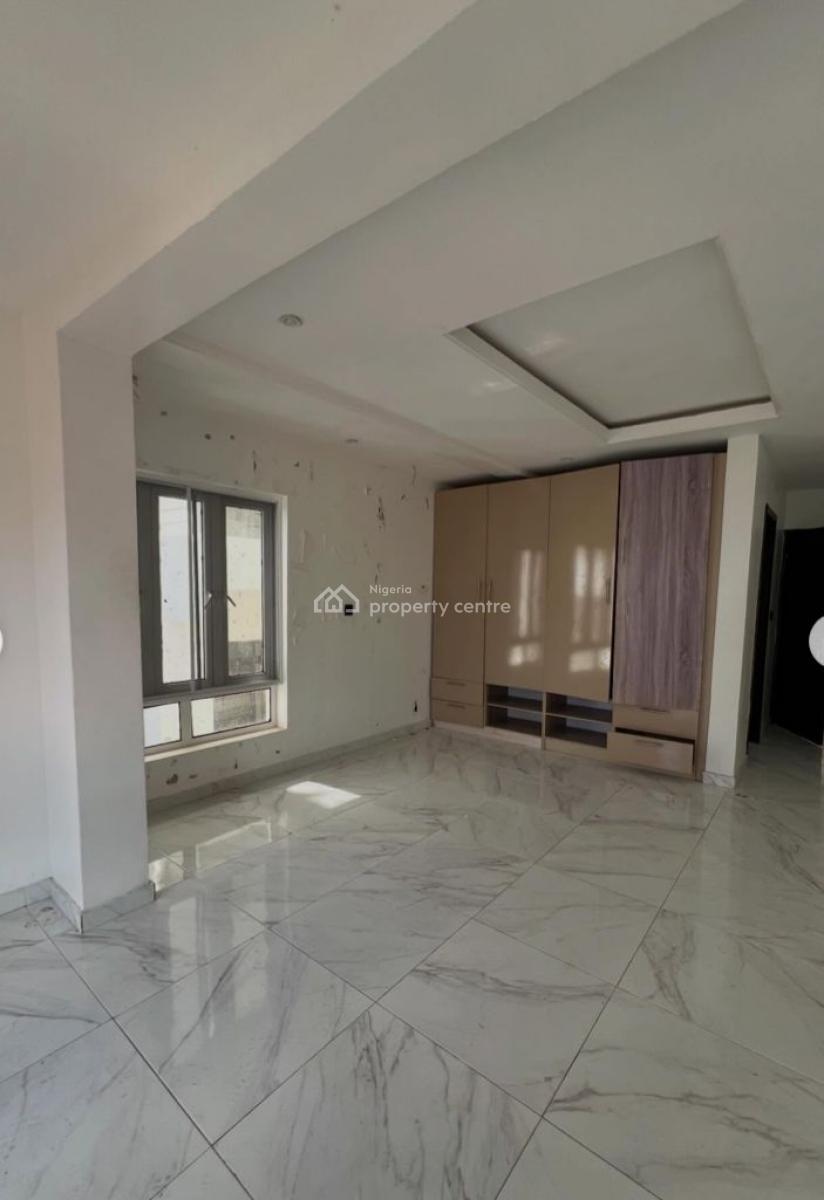 Luxurious 3 Bedroom Flat, Lekki Phase 1, Lekki, Lagos, Flat / Apartment for Rent