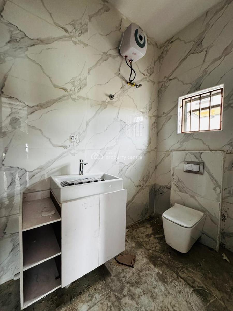 Luxurious 4bedroom Semi Detached Duplex, Gra Phase 1, Magodo, Lagos, Semi-detached Duplex for Sale
