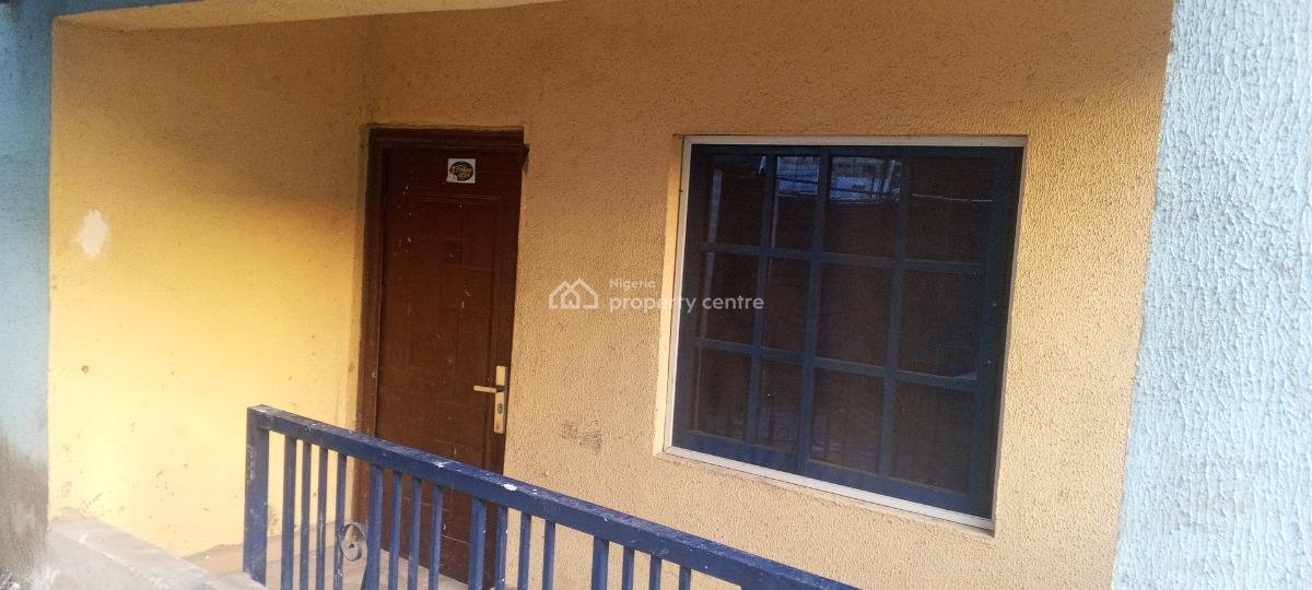 Room and Parlour, Off Admiralty Way, Lekki, Lagos, Flat / Apartment for Rent
