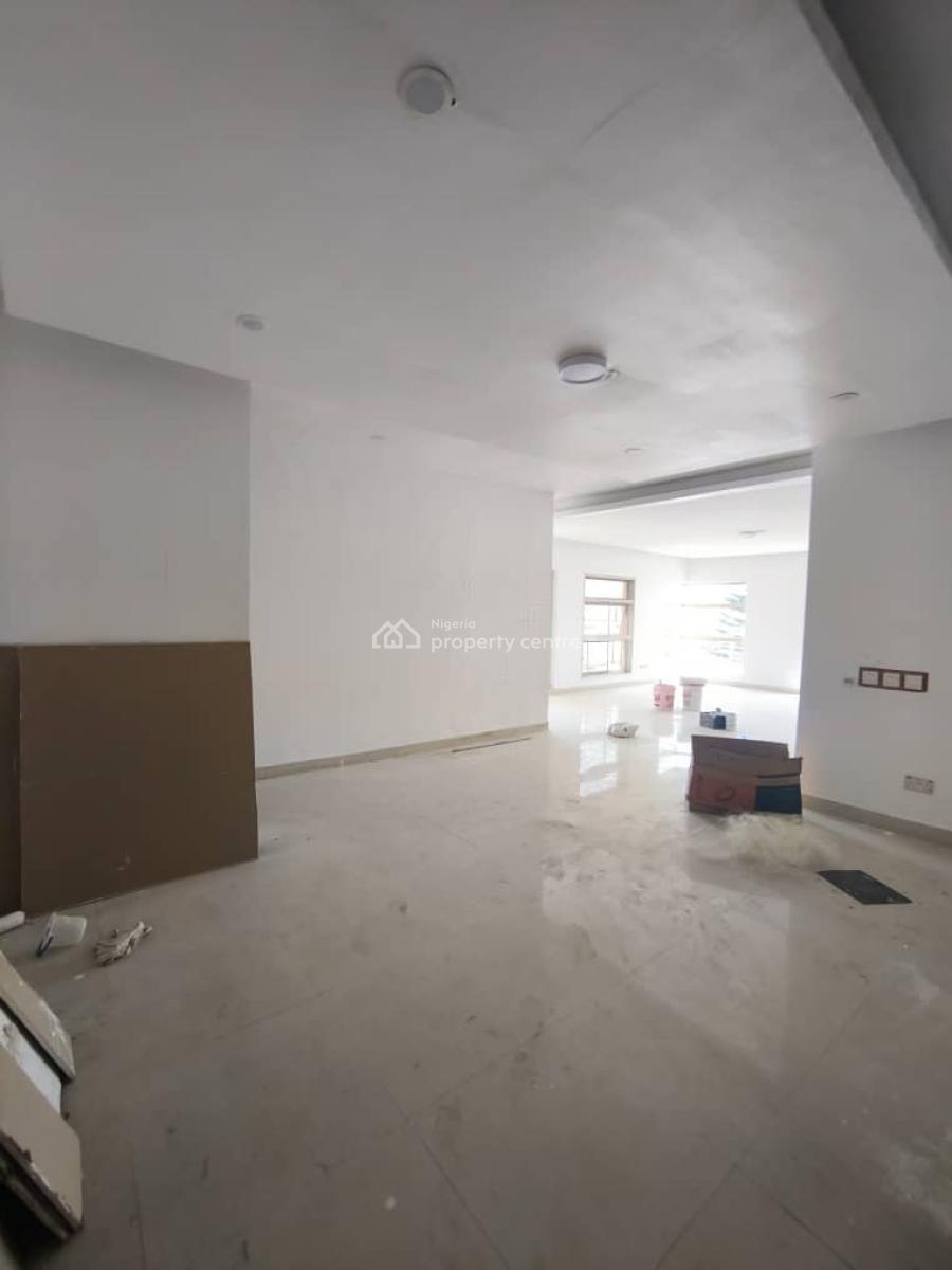 Very Beautiful and Spacious 2 Bedroom Apartment with Balcony, Lekki Phase 1, Lekki, Lagos, Flat / Apartment for Rent