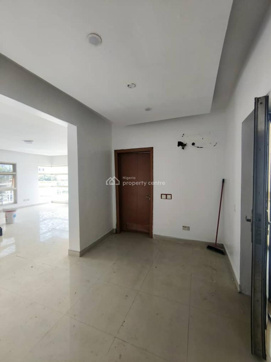 Very Beautiful and Spacious 2 Bedroom Apartment with Balcony, Lekki Phase 1, Lekki, Lagos, Flat / Apartment for Rent