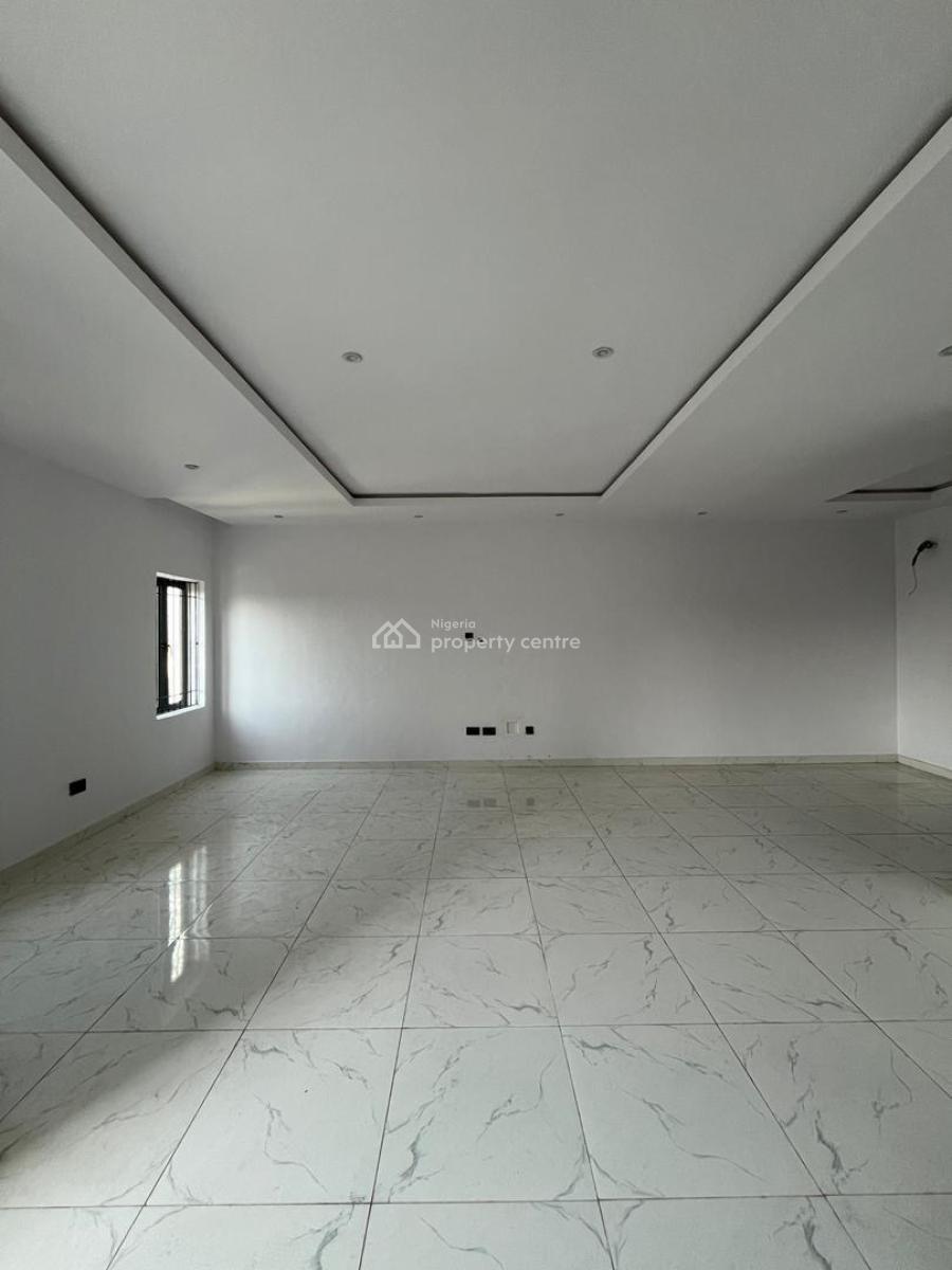 Exclusively Built 4 Bedroom Semi Detached Duplex in a Secured Area, Obanikoro, Shomolu, Lagos, Semi-detached Duplex for Sale