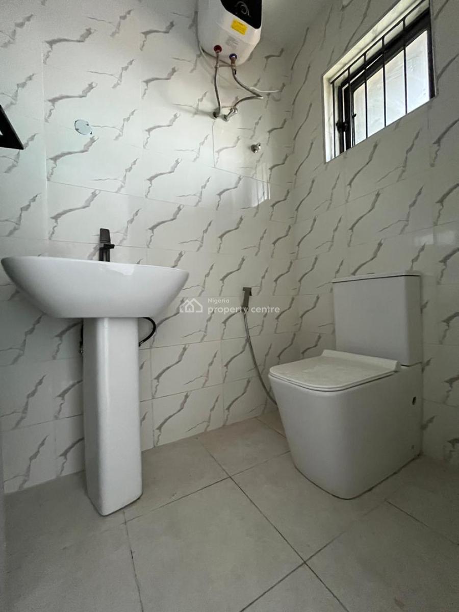 Exclusively Built 4 Bedroom Semi Detached Duplex in a Secured Area, Obanikoro, Shomolu, Lagos, Semi-detached Duplex for Sale