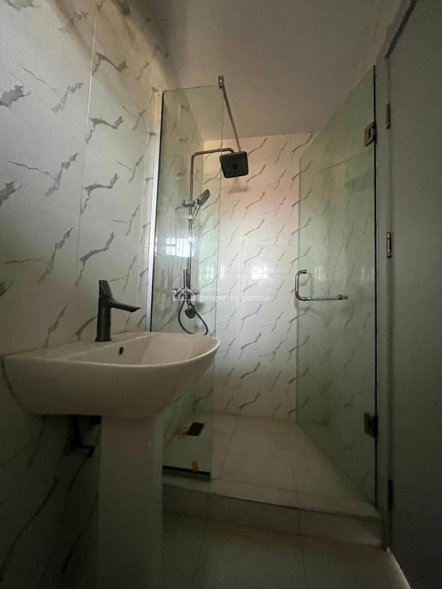 Exclusively Built 4 Bedroom Semi Detached Duplex in a Secured Area, Obanikoro, Shomolu, Lagos, Semi-detached Duplex for Sale