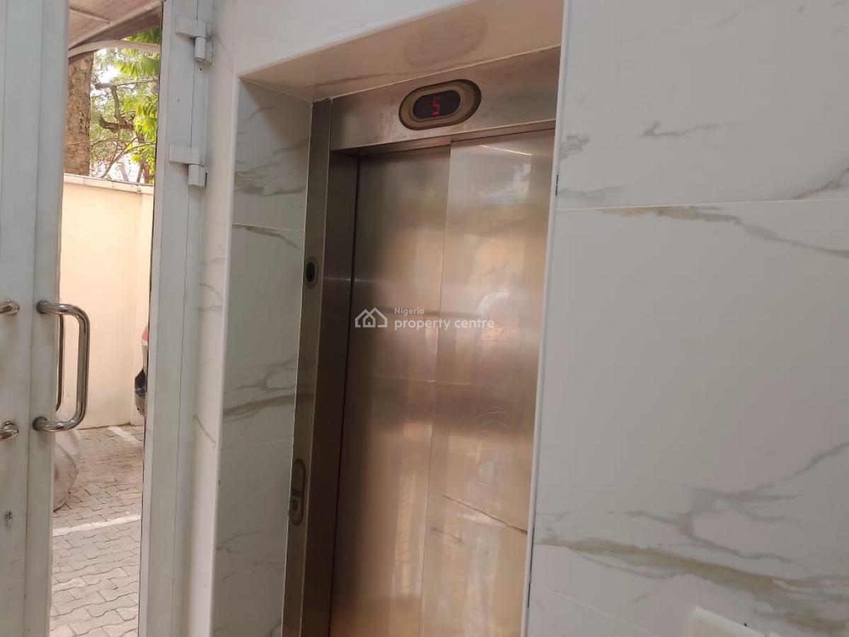 3 Bedroom Flat Apartment with Bq, Off Gerrard Road , Bayo Kuku, Old Ikoyi, Ikoyi, Lagos, Flat / Apartment for Sale