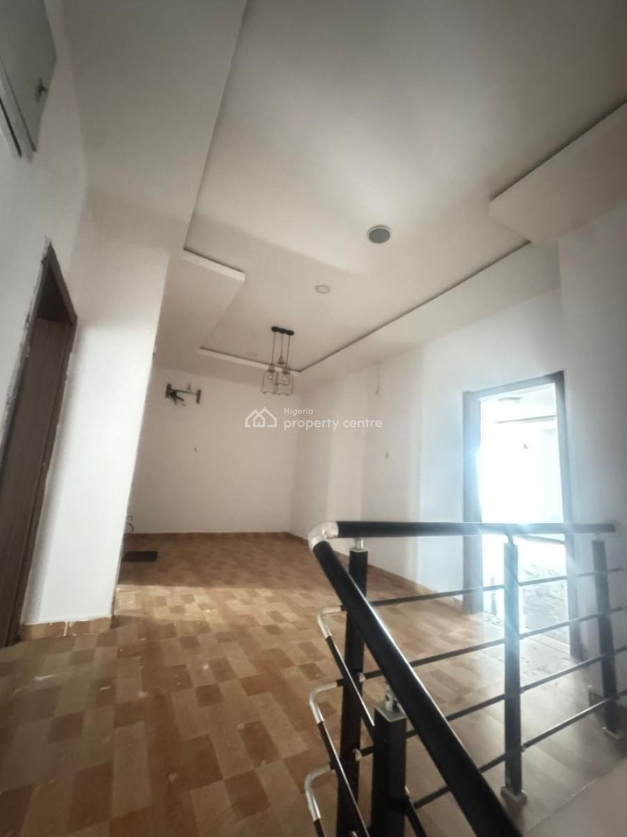 Nice 4bedroom Terrace House, After The Round About, Orchid Road, Lekki, Lagos, Terraced Duplex for Rent