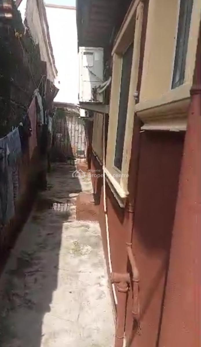 Bungalow Buildings on 4 Plots of Land   at Ekololu Bus, at Ekololu Bus Stop, Surulere, Lagos, Flat / Apartment for Sale