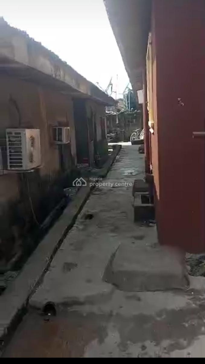Bungalow Buildings on 4 Plots of Land   at Ekololu Bus, at Ekololu Bus Stop, Surulere, Lagos, Flat / Apartment for Sale