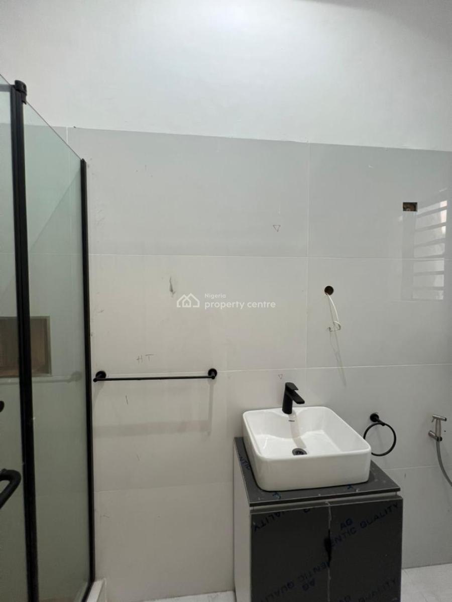 Spacious 4-bedroom Fully Detached House with Bq, Chevron, Lekki, Lagos, Detached Duplex for Sale