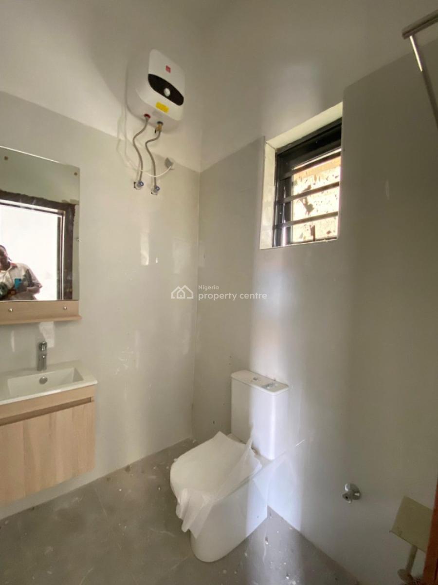 Excellent 2bedroom Apartment with All Rooms Ensuite, Orchid, Lekki, Lagos, Flat / Apartment for Sale