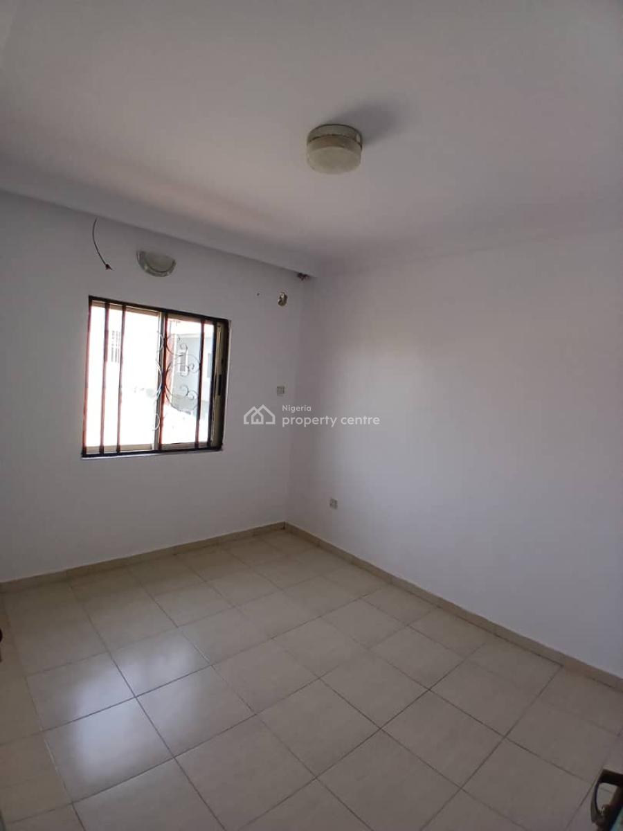 Sharp 2 Bedroom Apartment, 14 Alhaja Oluomo Street, Unity Estate Badore-ajah, Badore, Ajah, Lagos, Flat / Apartment for Rent