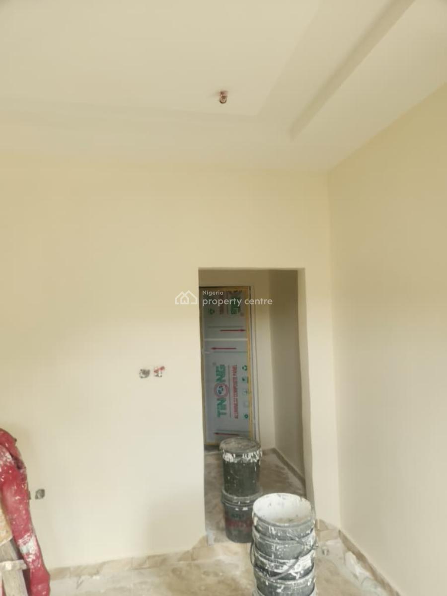 a Newly Built Selfcontained Apartment, Ekpri Nsukara, Uyo, Akwa Ibom, House for Rent