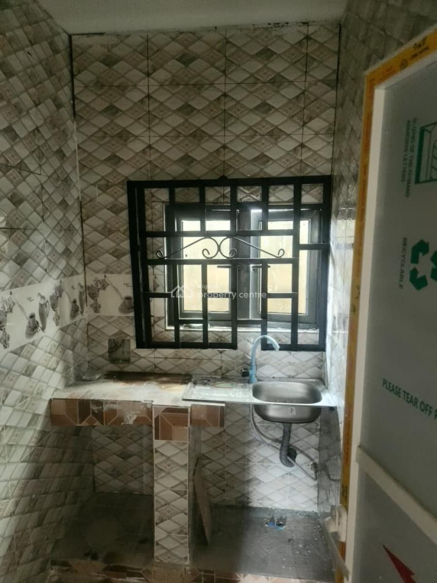 a Newly Built Selfcontained Apartment, Ekpri Nsukara, Uyo, Akwa Ibom, House for Rent