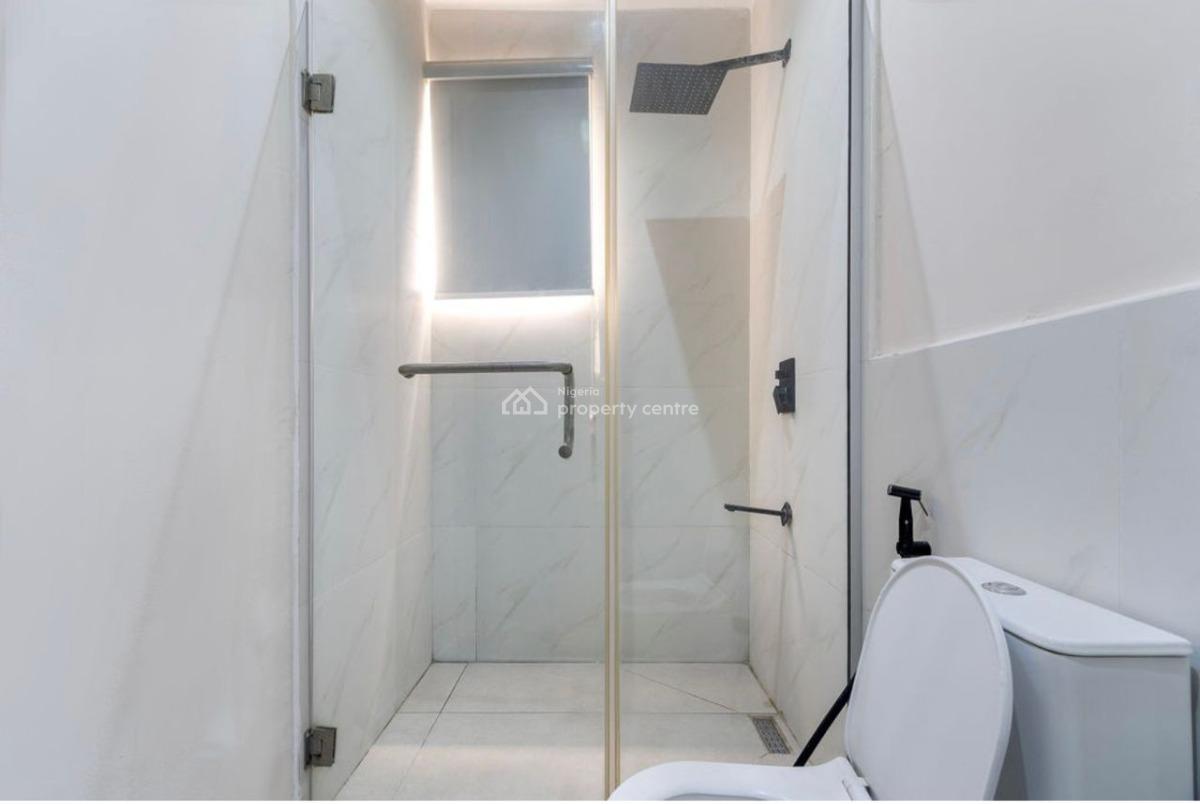 Book This Luxurious 2 Bedroom Maisonette, Admiralty Way, Lekki Phase  1, Lekki Phase 1, Lekki, Lagos, Flat / Apartment Short Let