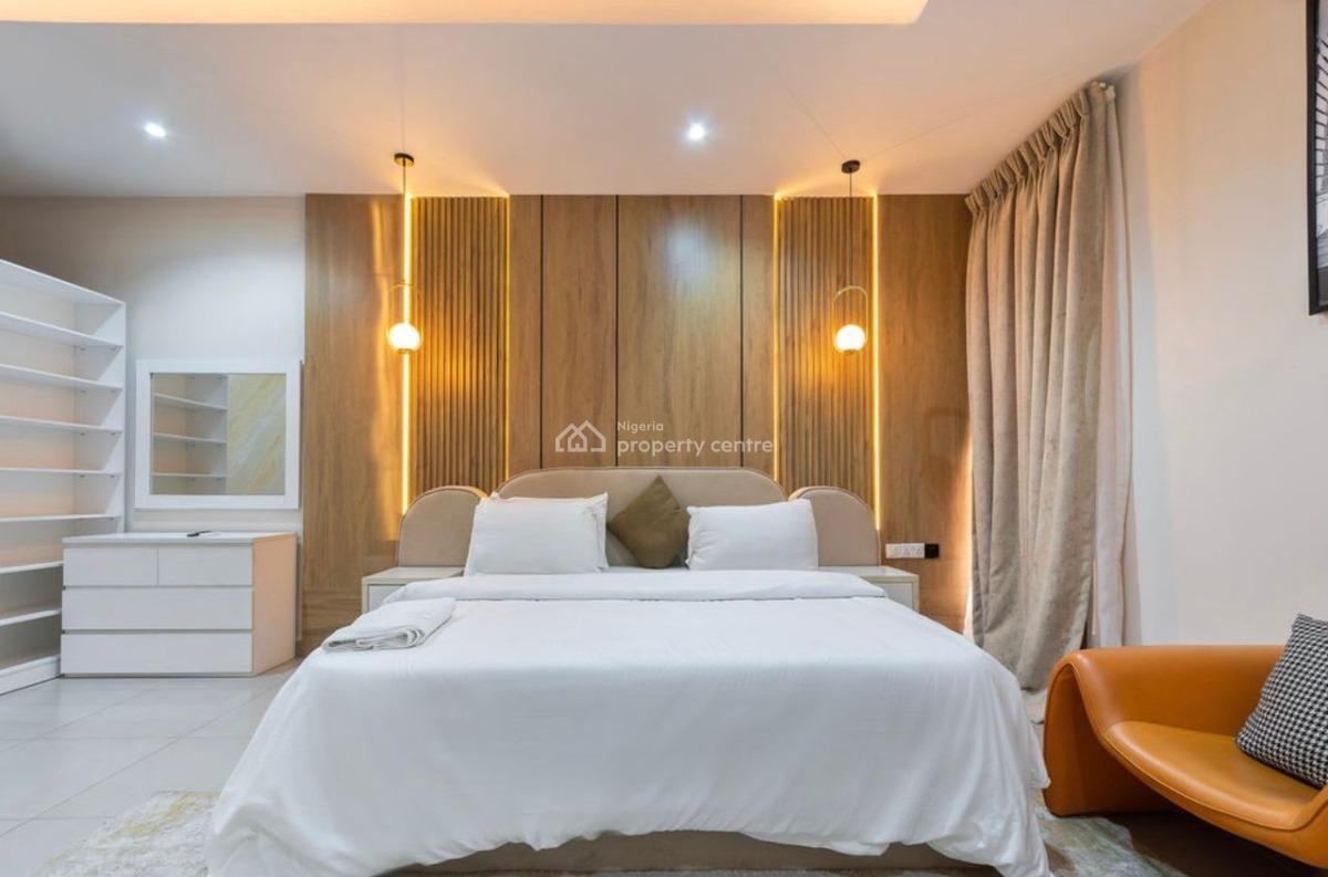 Book This Luxurious 2 Bedroom Maisonette, Admiralty Way, Lekki Phase  1, Lekki Phase 1, Lekki, Lagos, Flat / Apartment Short Let