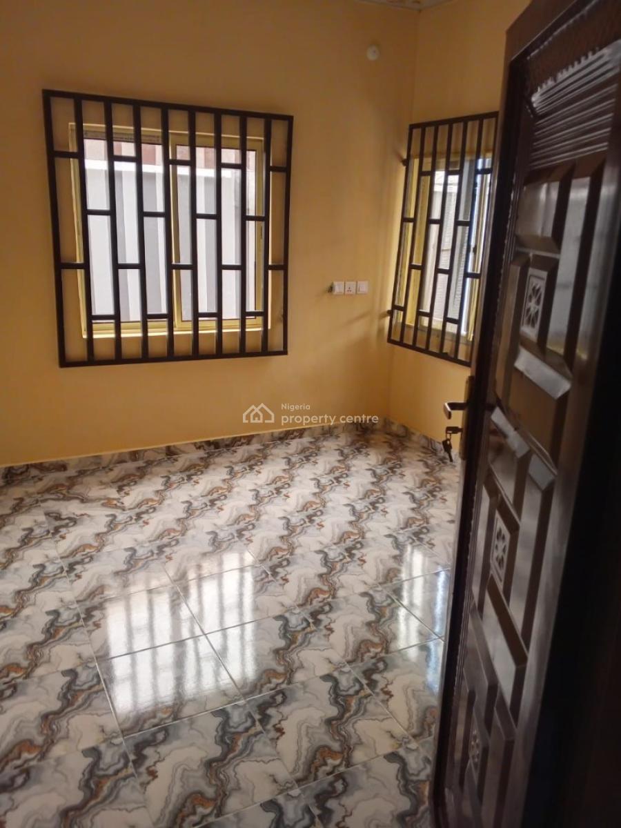 a Newly Built Two (2) Bedroom Flat, Ring Road Three, Uyo, Akwa Ibom, House for Rent