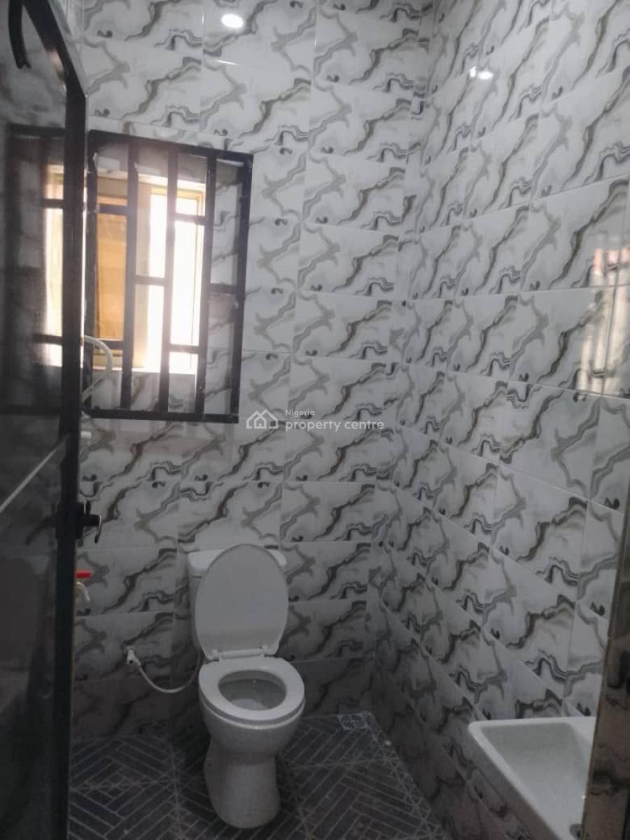 a Newly Built Two (2) Bedroom Flat, Ring Road Three, Uyo, Akwa Ibom, House for Rent