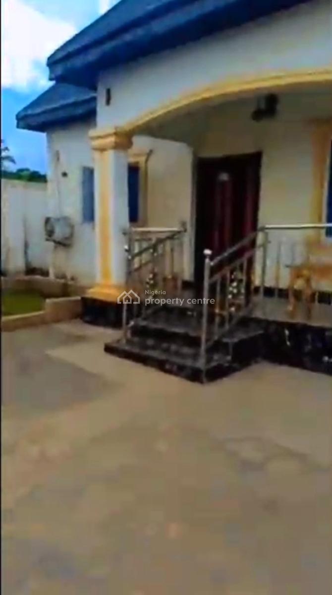 Urgent Brief, Okabere, Osaretin Quarters. Pz. Sapele Road, Ikpoba Okha, Edo, Block of Flats for Sale