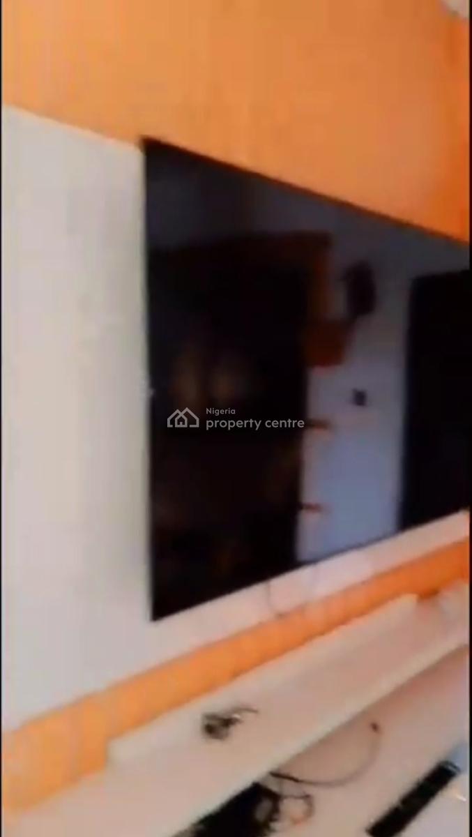 Urgent Brief, Okabere, Osaretin Quarters. Pz. Sapele Road, Ikpoba Okha, Edo, Block of Flats for Sale