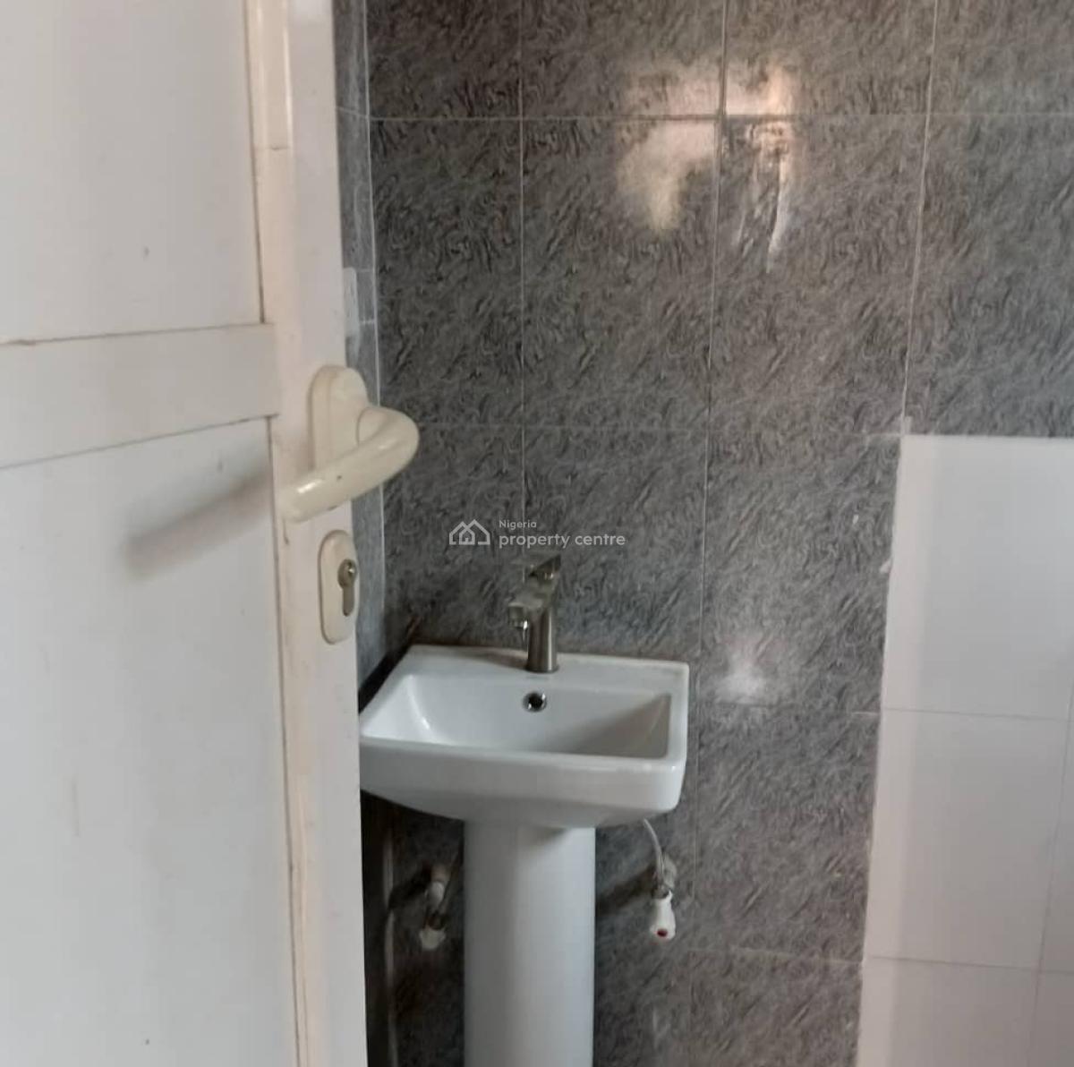 a Newly Built One (1) Bedroom Flat, Ifa Big Junction, Uyo, Akwa Ibom, House for Rent