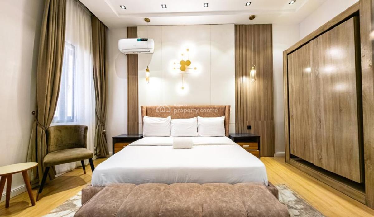 Furnished Waterfront 3 Bedrooms Penthouse with a Room Bq, Lekki Phase 1, Lekki, Lagos, Flat / Apartment for Rent