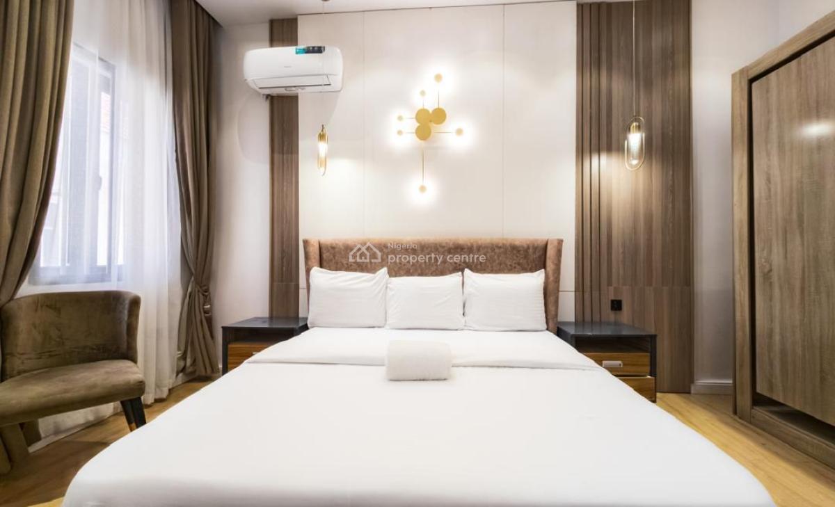 Furnished Waterfront 3 Bedrooms Penthouse with a Room Bq, Lekki Phase 1, Lekki, Lagos, Flat / Apartment for Rent