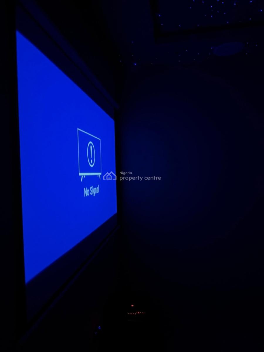 Luxury 2 Bedroom with Cinema and Ps5, Lekki Phase 1, Lekki, Lagos, Flat / Apartment Short Let