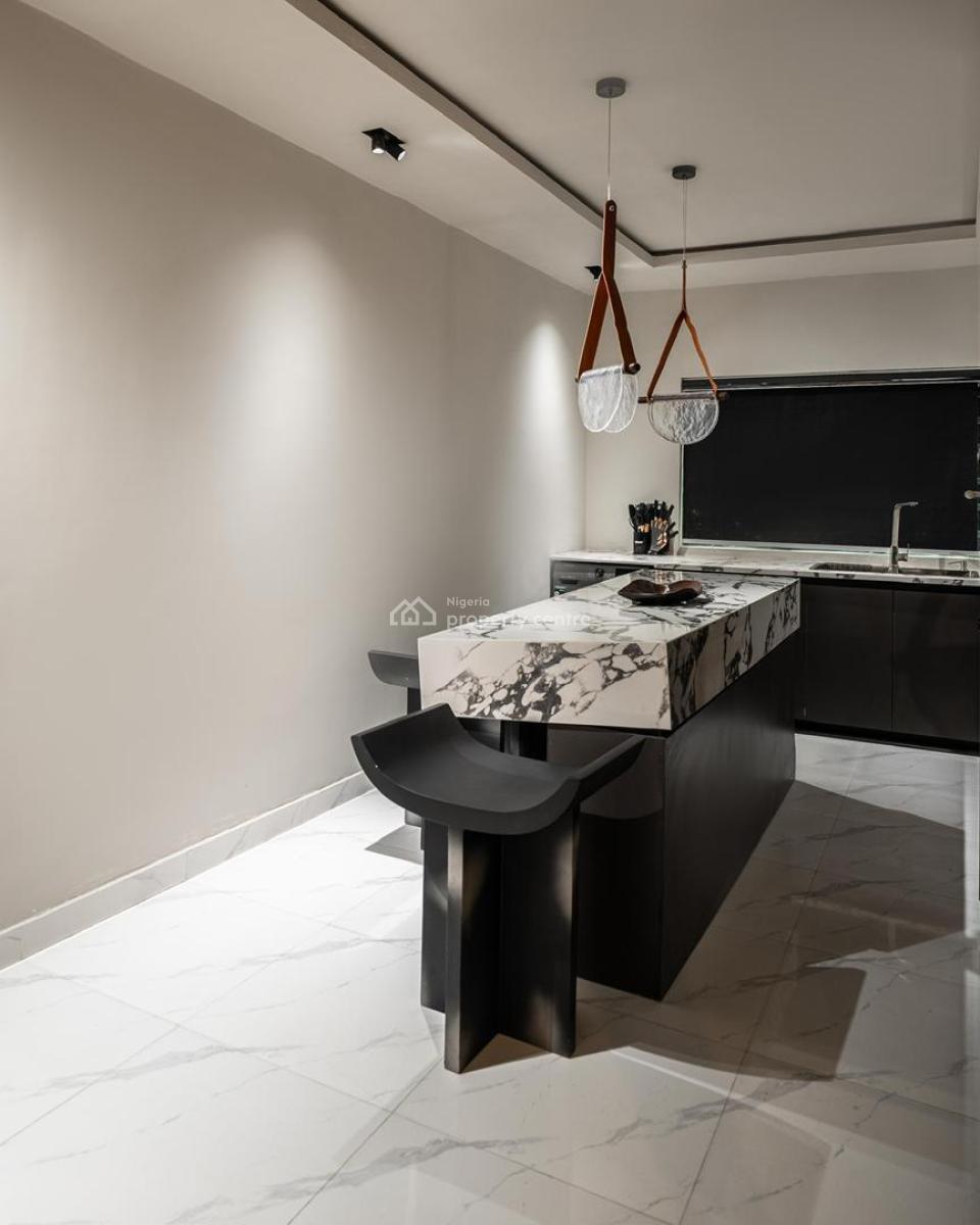 Luxury 2 Bedroom with Cinema and Ps5, Lekki Phase 1, Lekki, Lagos, Flat / Apartment Short Let