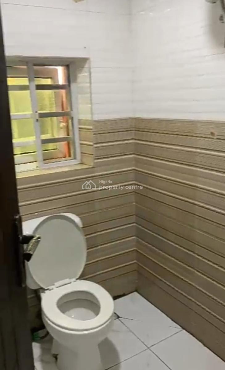 Large and Spacious 3-bedroom Upstairs Apartment { Video }, Treasure Estate, Sangotedo, Ajah, Lagos, Flat / Apartment for Rent