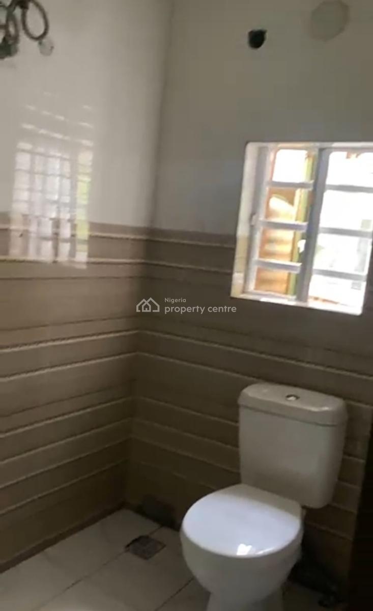 Large and Spacious 3-bedroom Upstairs Apartment { Video }, Treasure Estate, Sangotedo, Ajah, Lagos, Flat / Apartment for Rent