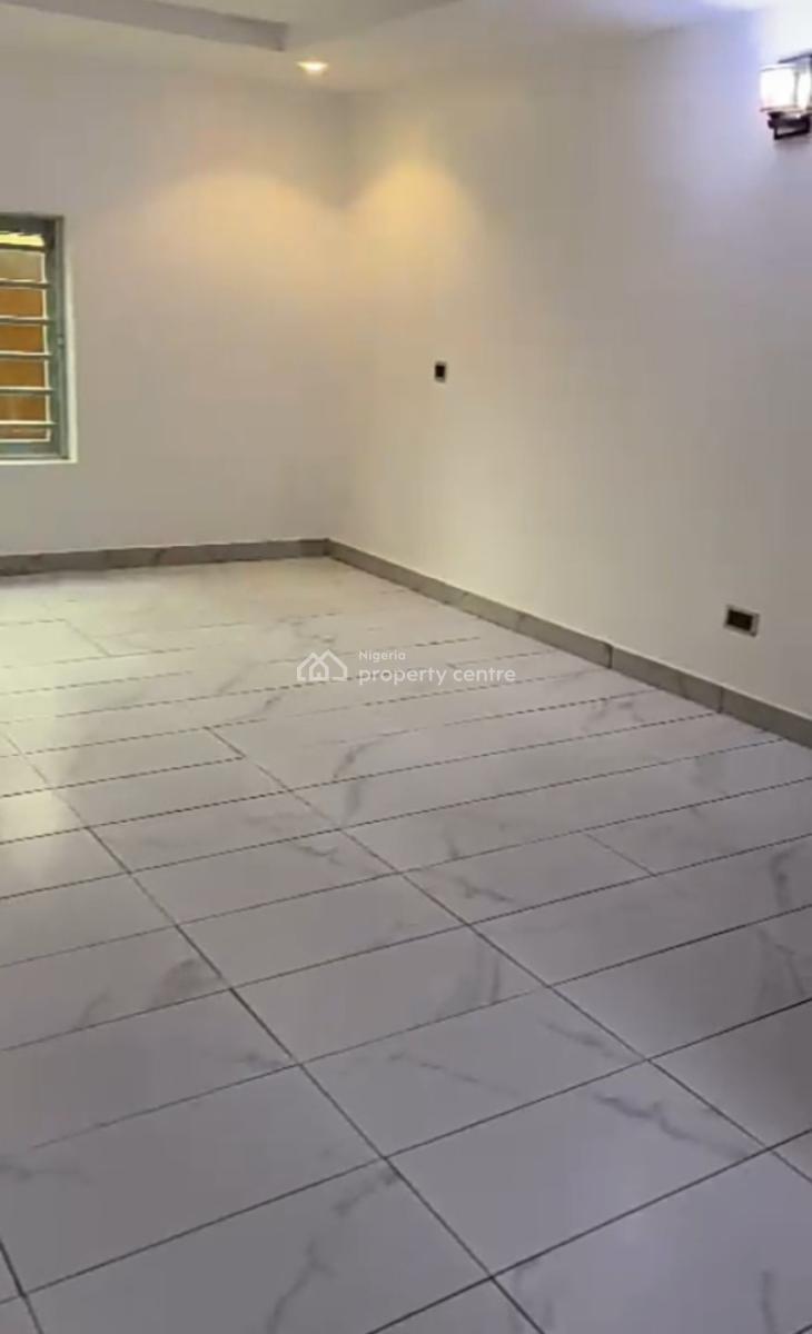 Large and Spacious 3-bedroom Upstairs Apartment { Video }, Treasure Estate, Sangotedo, Ajah, Lagos, Flat / Apartment for Rent