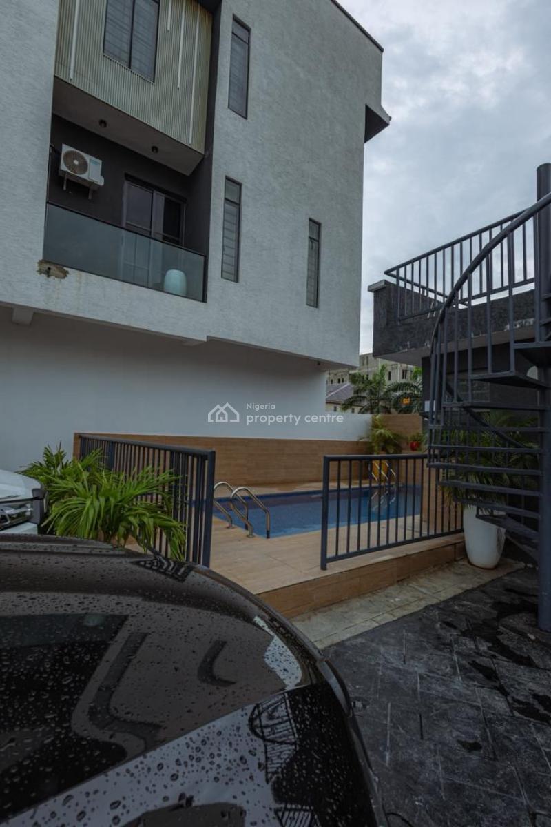 Luxury 2 Bedroom with Swimming Pool, Ps5 and Gym, Lekki Phase 1, Lekki, Lagos, Flat / Apartment Short Let