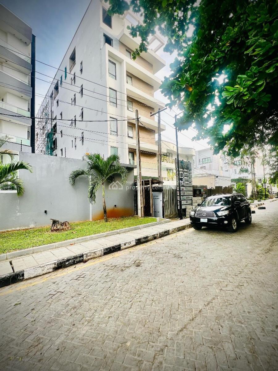 Exclusive Newly Built 4 Bedroom Apartment Plus Pool, Gym & Cinema + Bq, Banana Island, Ikoyi, Lagos, Flat / Apartment for Sale