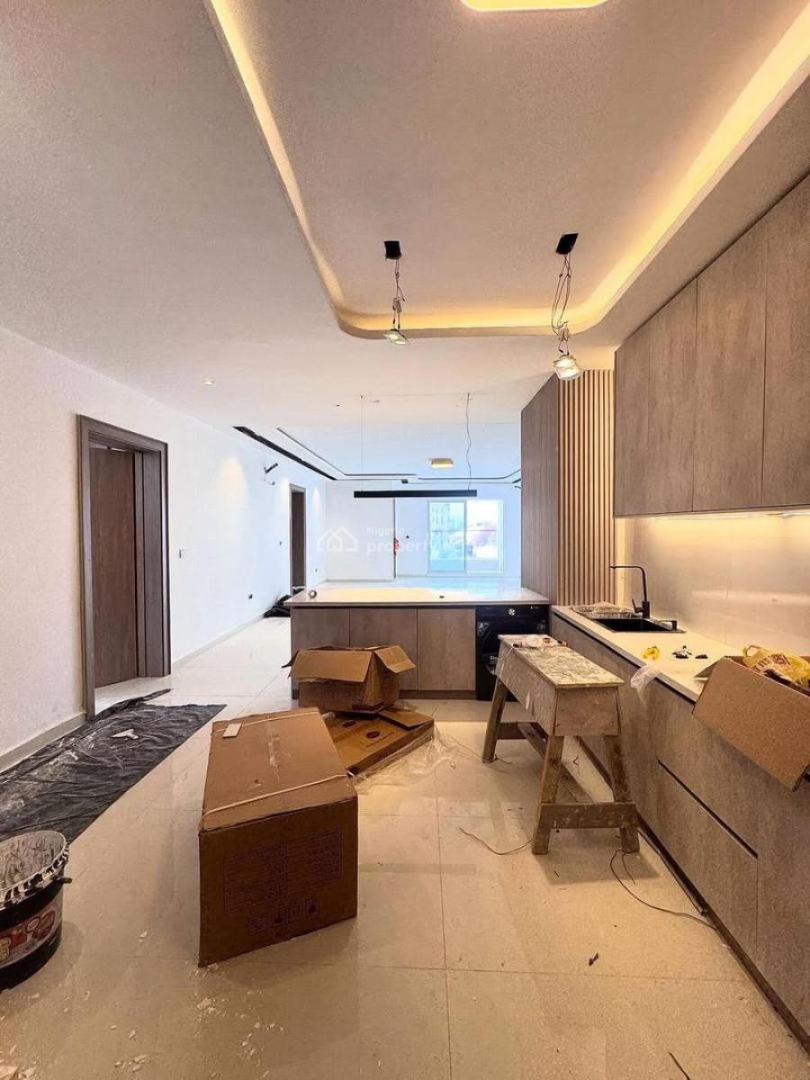 Spacious 2 Bedroom Maisonette with Bq and Swimming Pool, Lekki Phase 1, Lekki, Lagos, House for Sale