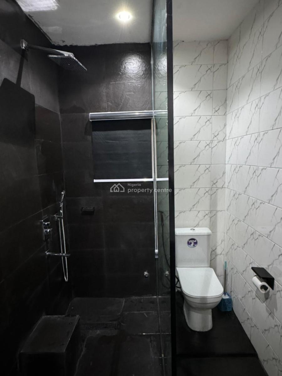 Aesthetically Pleasing 3 Bedroom with Cinema and Ps5, Guzape District, Abuja, Flat / Apartment Short Let