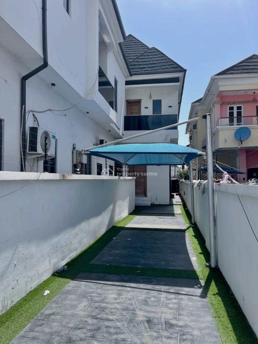 4 Bedroom Detached Duplex with Bq, Idado, Lekki, Lagos, Detached Duplex for Rent