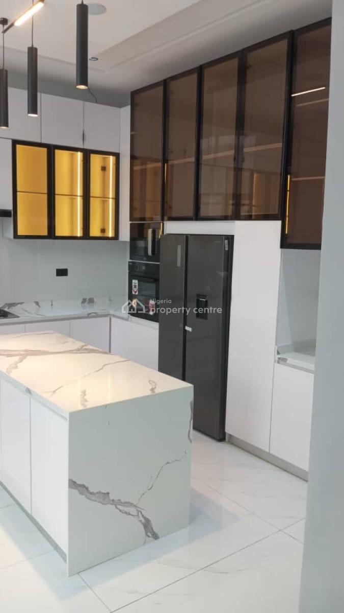 5 Bedroom Duplex, Osapa, Lekki, Lagos, Detached Duplex for Sale