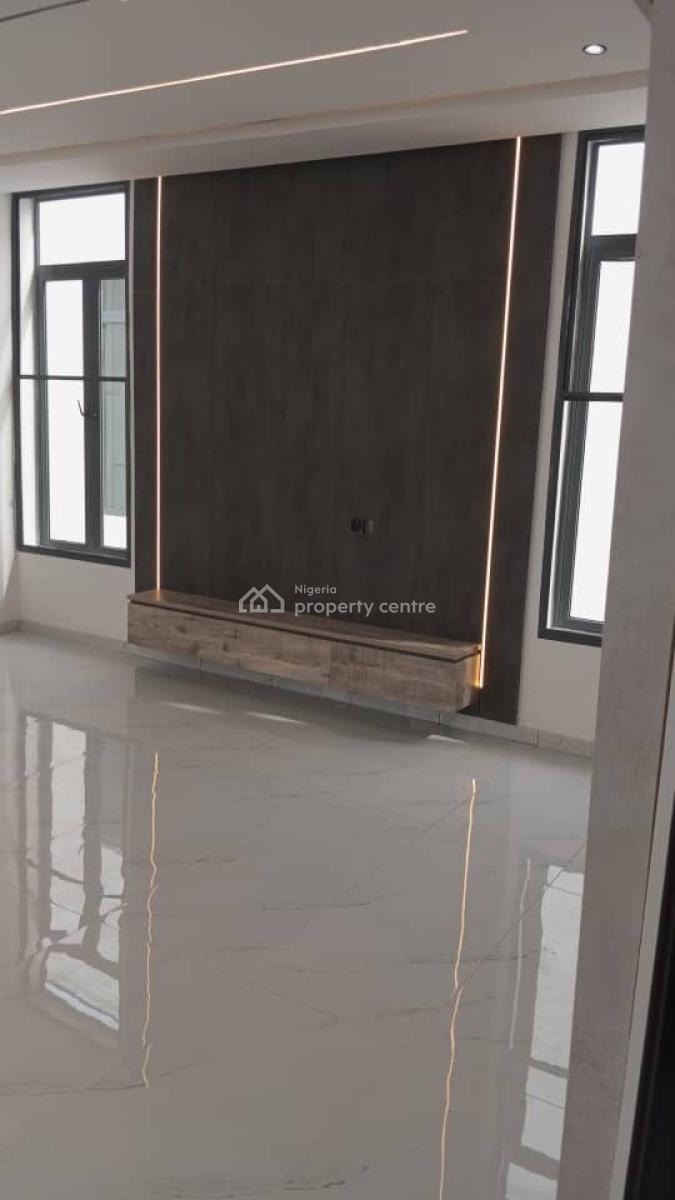 5 Bedroom Duplex, Osapa, Lekki, Lagos, Detached Duplex for Sale