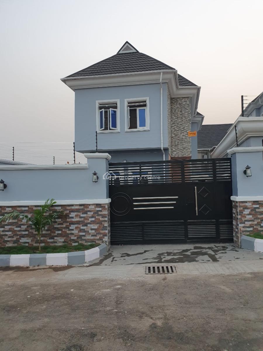 a 2 Bedroom Duplex, Aerodrom Gra Samonda, Ibadan North, Oyo, Detached Duplex for Rent
