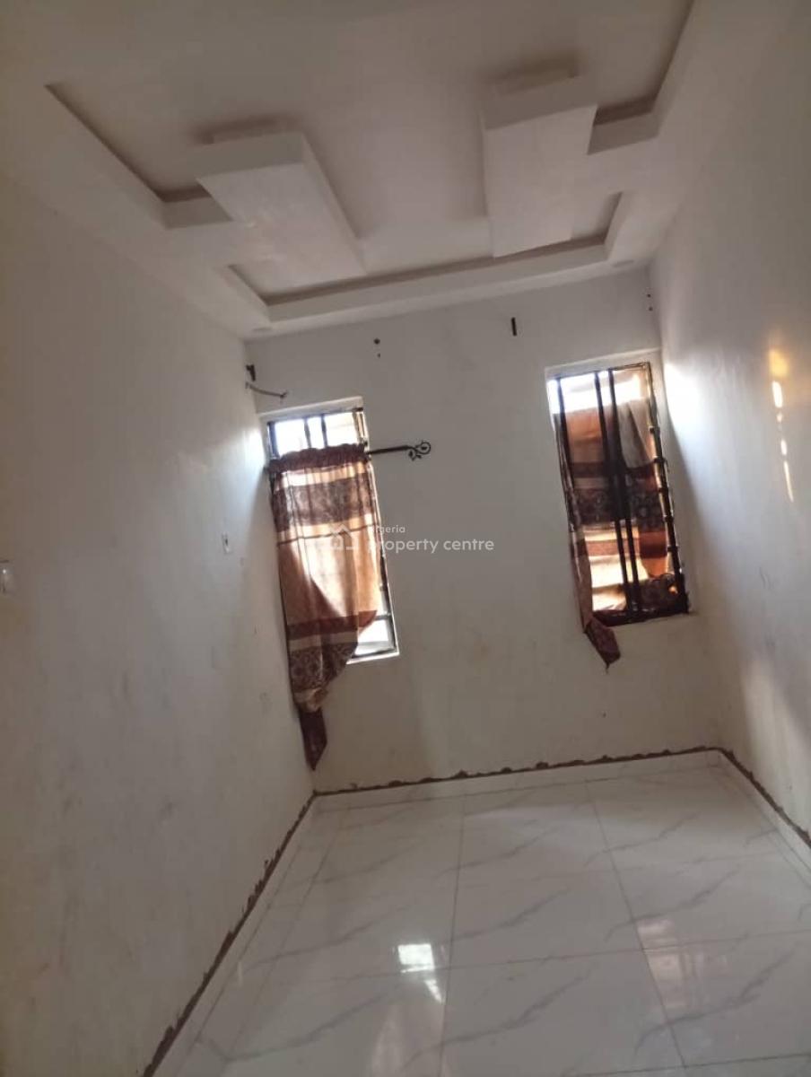 2 Bedroom, Ikorodu, Lagos, Flat / Apartment for Sale