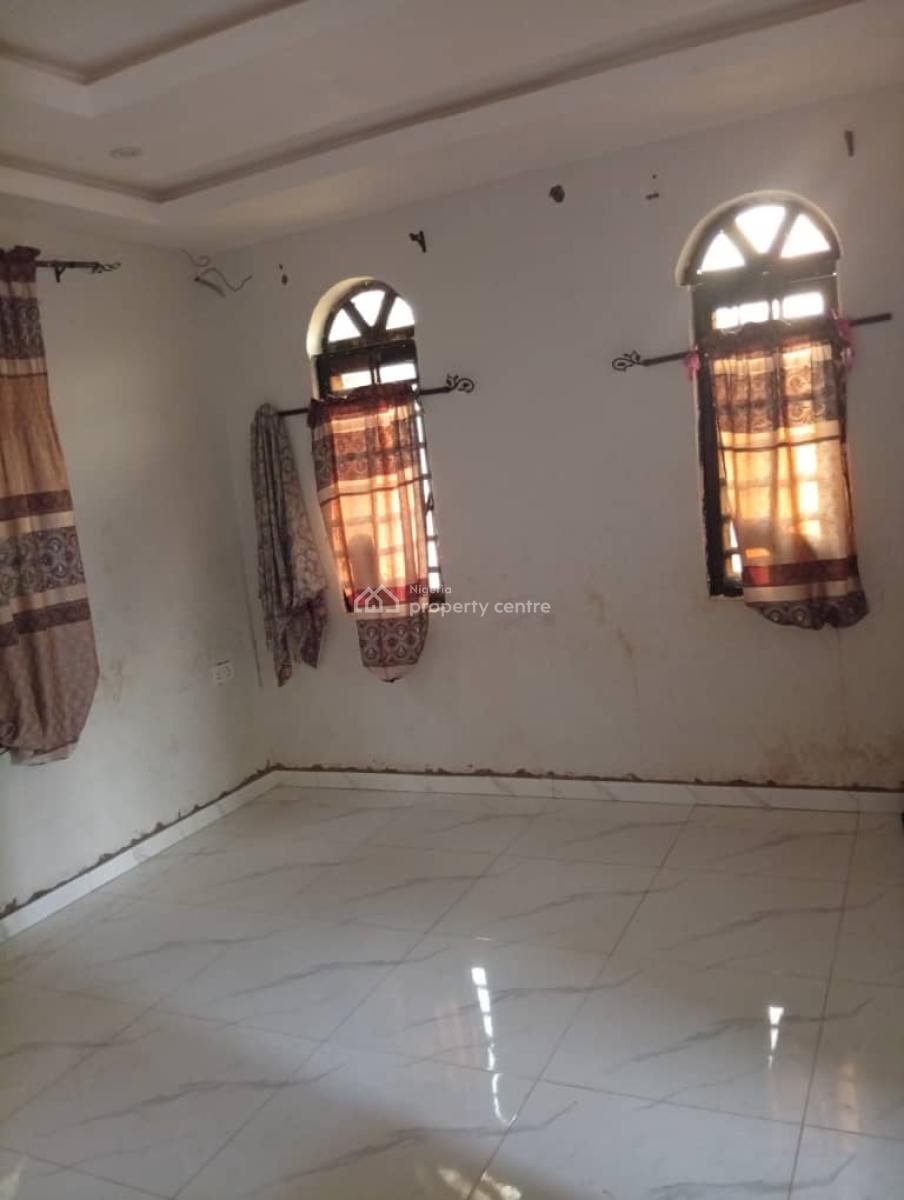 2 Bedroom, Ikorodu, Lagos, Flat / Apartment for Sale