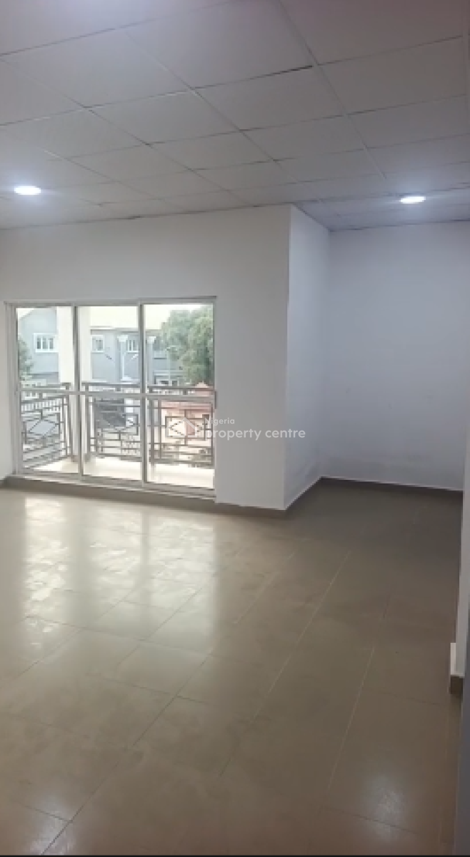 Spacious Mini Flat Upstairs, Eleganza Gardens Estate, Vgc, Lekki Phase 2, Lekki, Lagos, Mini Flat (room and Parlour) for Rent