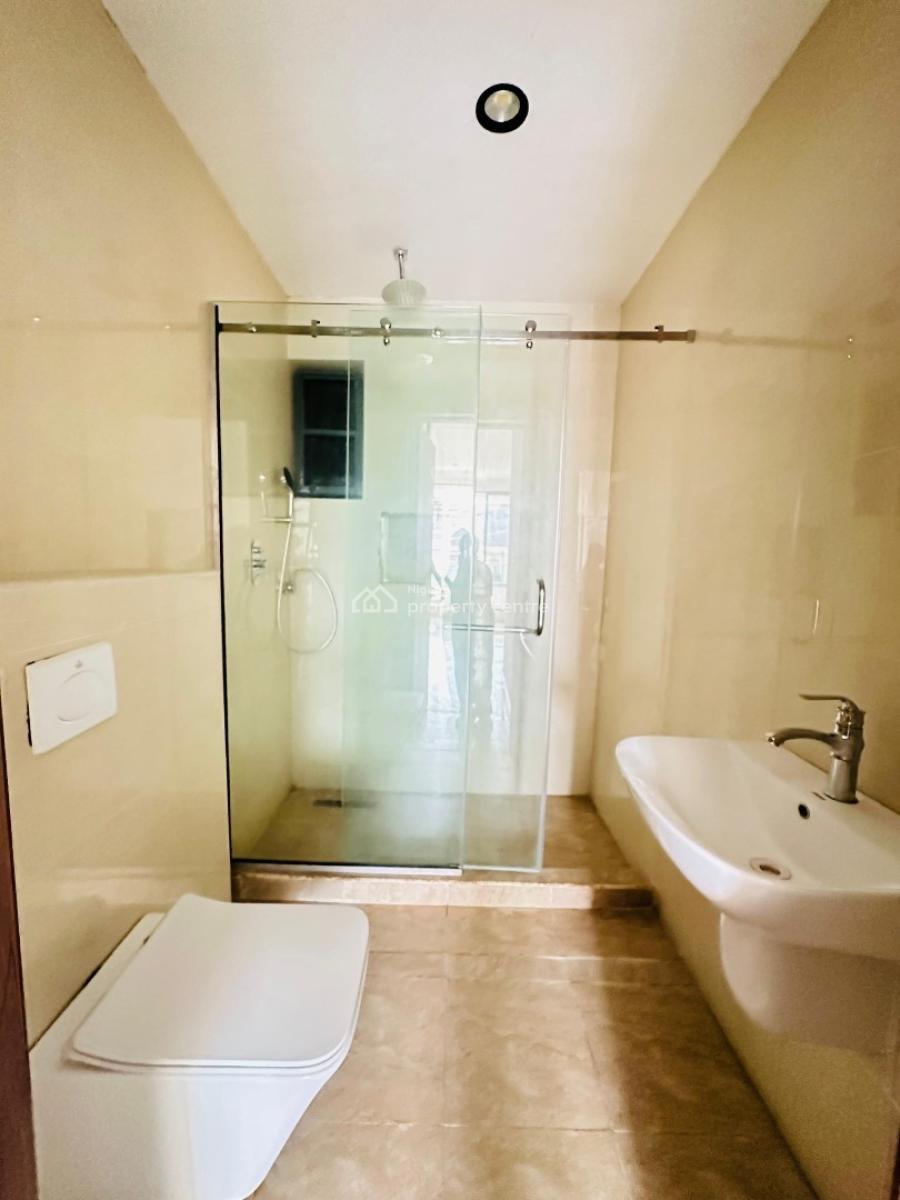 Beautifully Built 1&2bedroomapartment with Swimming Pool,gym &elevator, Ikate ,lekki ,lagos ,nigeria, Ikate, Lekki, Lagos, Mini Flat (room and Parlour) for Sale